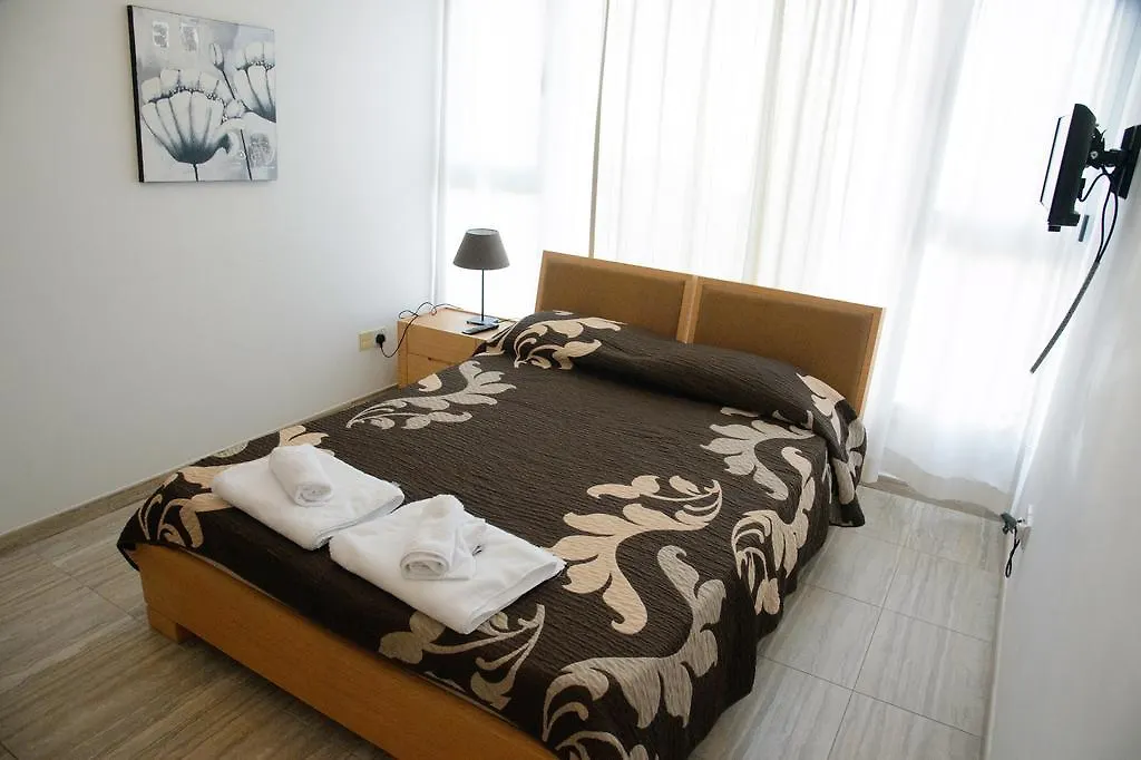 פרוטאראס Pallinio Apartments קפריסין